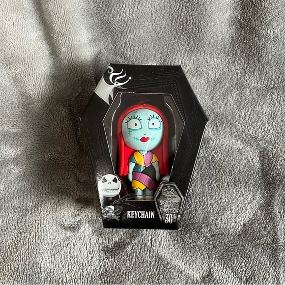 The Nightmare Before Christmas Sally Keychain - Picture 1 of 2